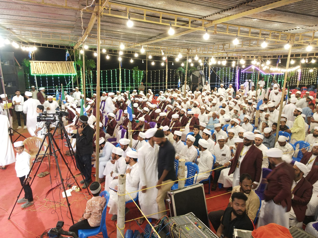 Community Engagement - Crowd 1